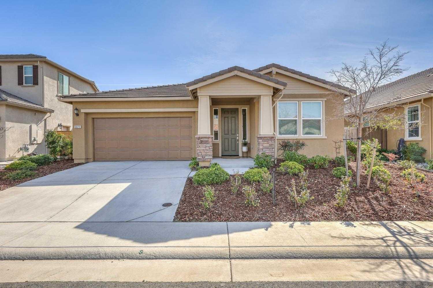 6072 TWIN SUNS, 223013481, Roseville, Tract,  sold, Garth Evans, Realty World - Complete Real Estate